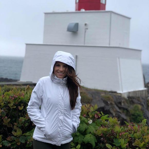 Meet your Posher, Katelyn - Picture 1 of 1